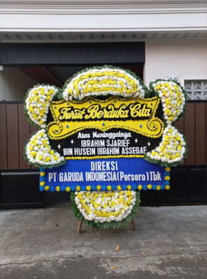 Papan Bunga Duka di Bitung Timur